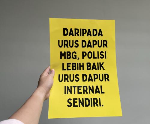poster kritik MBG