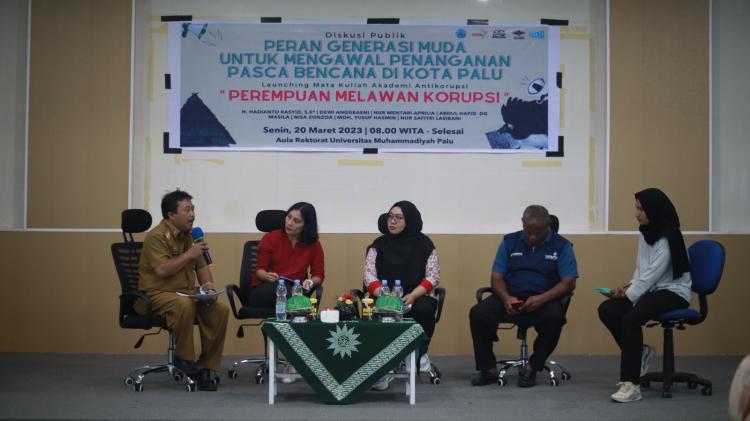 Dokumentasi Diskusi Publik "Peran Generasi Mudah Mengawal Penanganan Pasca Bencana Kota Palu"