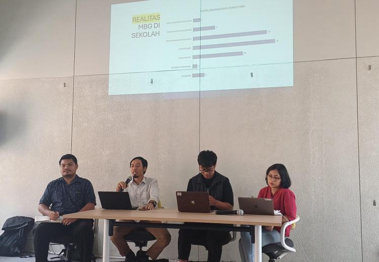 Dokumentasi Konferensi Pers MBG di Kantor ICW