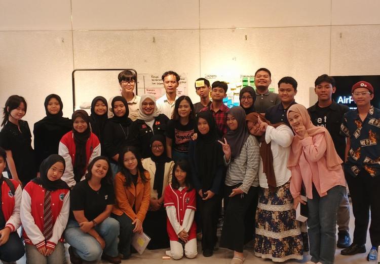 Dokumentasi ICW: Foto bersama kelas lingkar pelajar batch 2